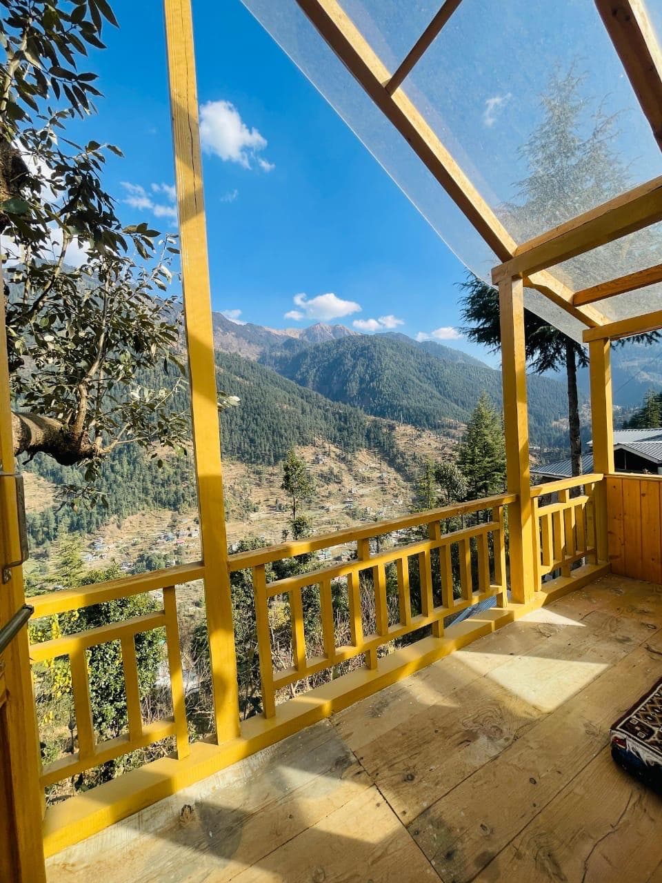 Jibhi Mountain Pine — remote work stay in Jibhi